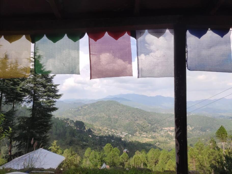 Little Himalayan Abode Villa Almora Exterior foto
